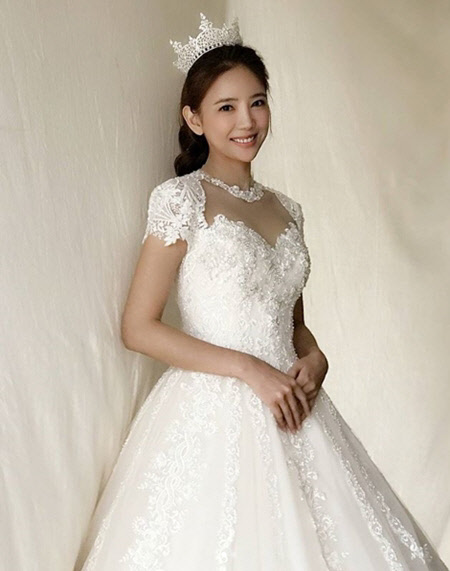 배우 이태임이 19일 오전 자신의 SNS에 활동 중단을 암시하는 글을 게재했다. <이태임 인스타그램 캡처>